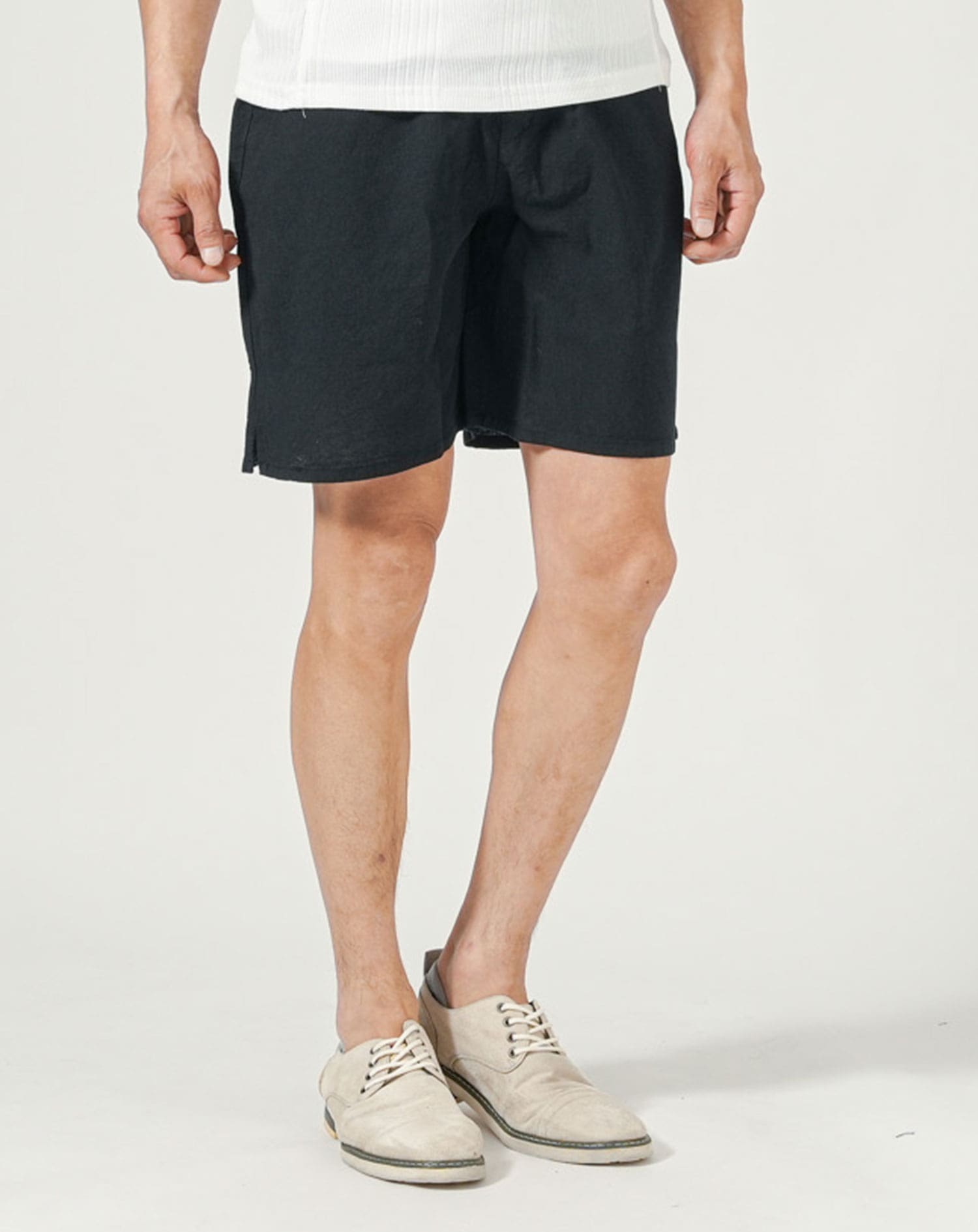 ブラック　H183cmW63kg 着用サイズ:Ｌ