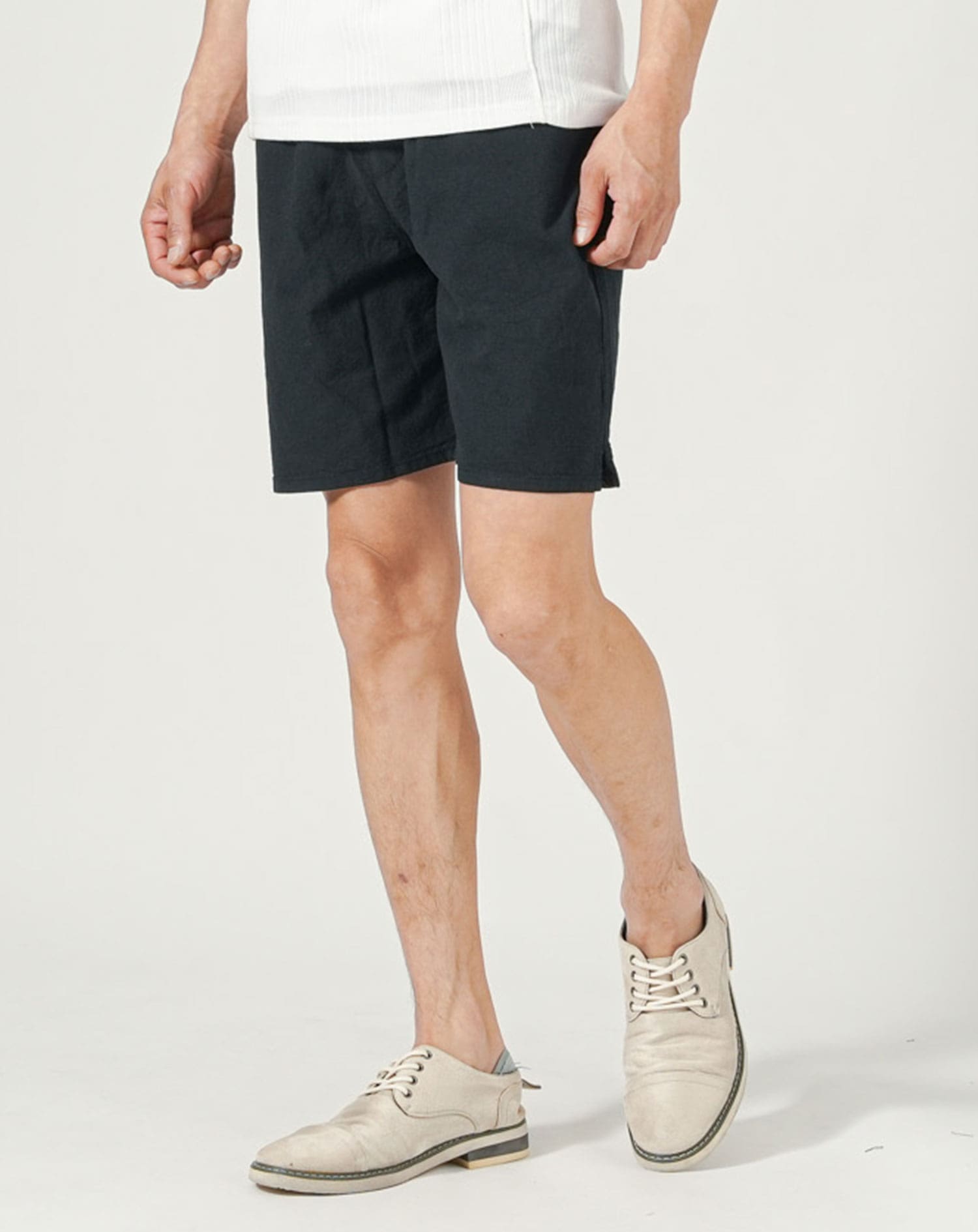 ブラック　H183cmW63kg 着用サイズ:Ｌ