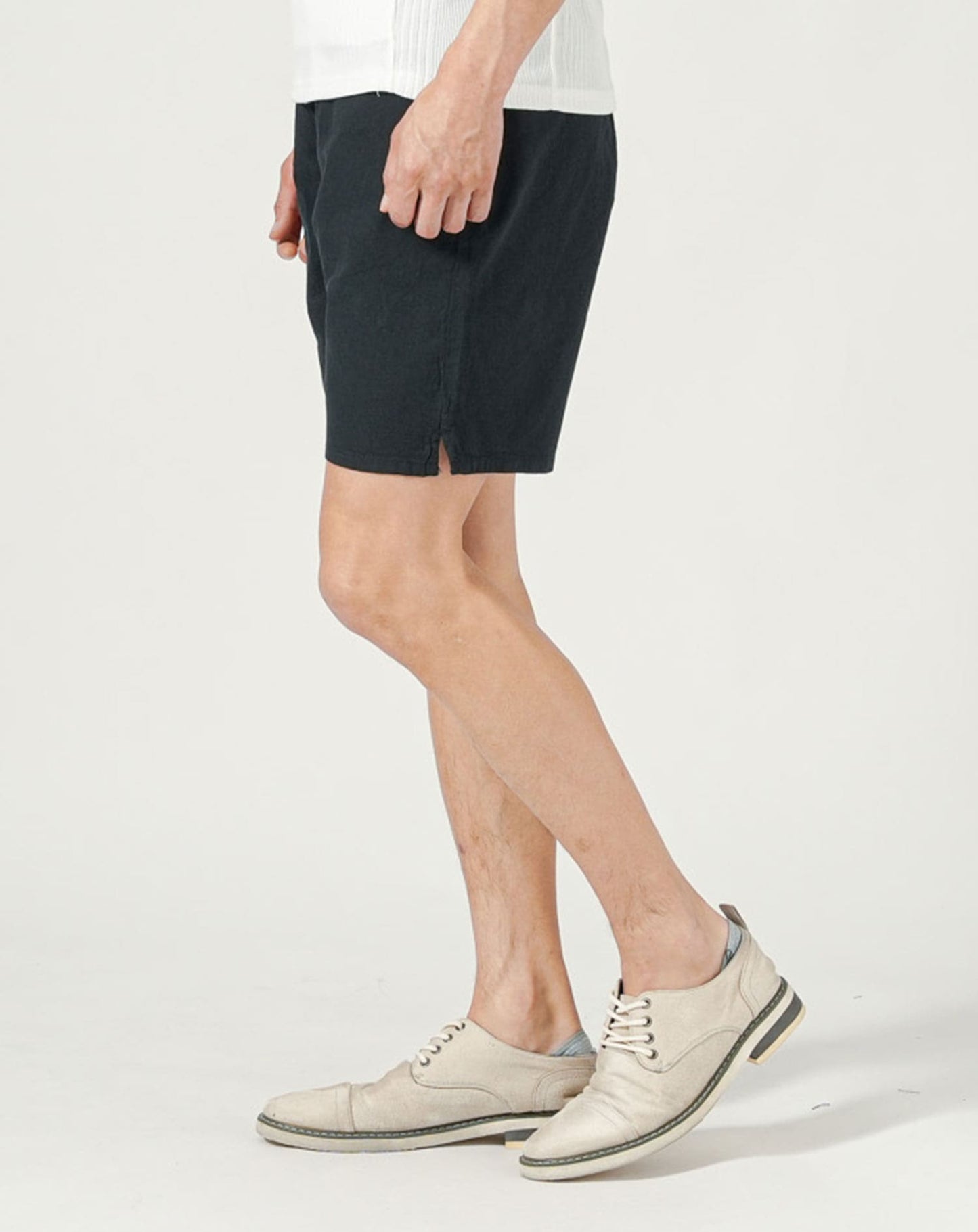 ブラック　H183cmW63kg 着用サイズ:Ｌ