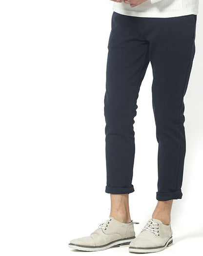 カルゼ織りストレッチテーパードアンクルパンツ