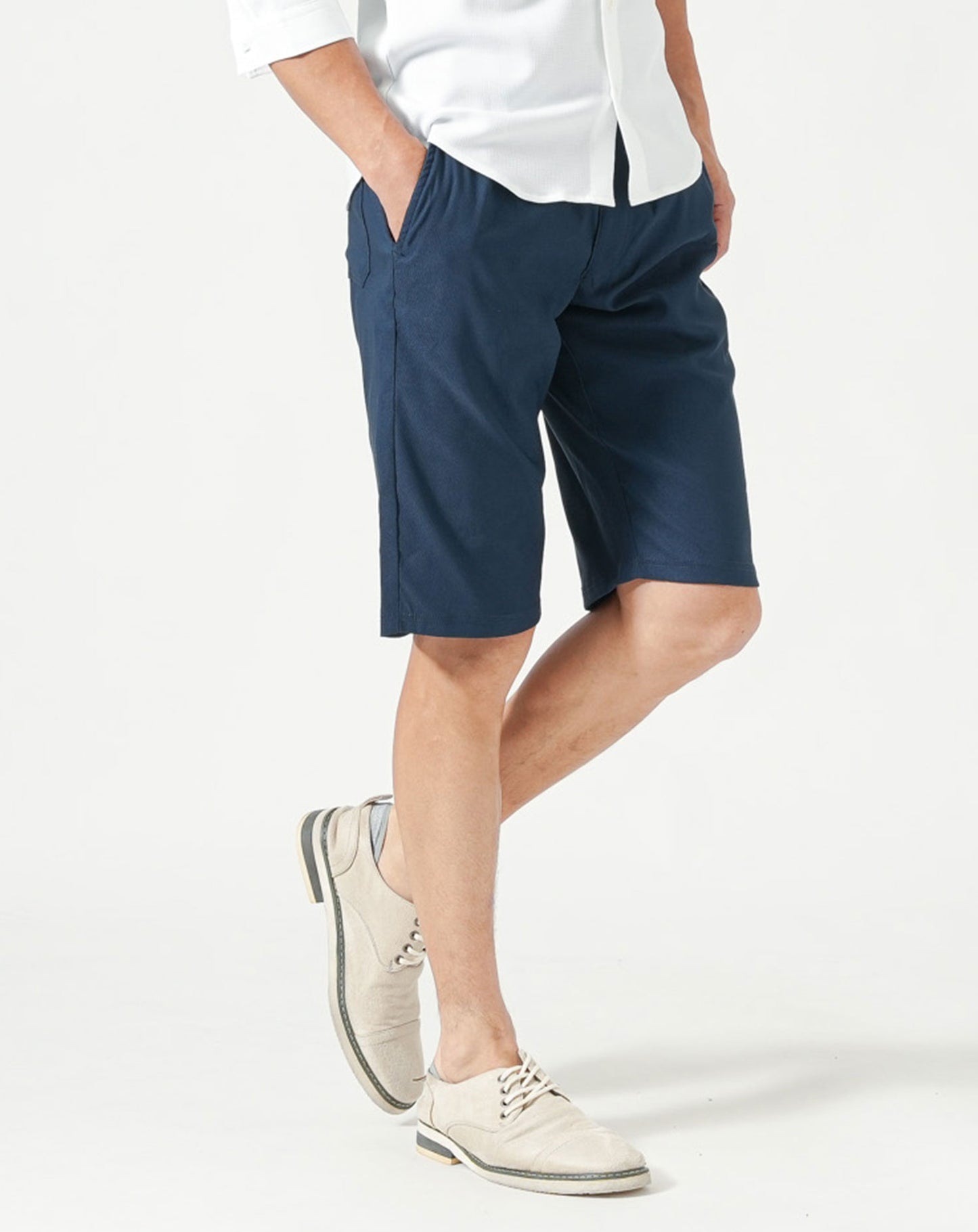 ネイビー　H183cmW63kg 着用サイズ:Ｌ