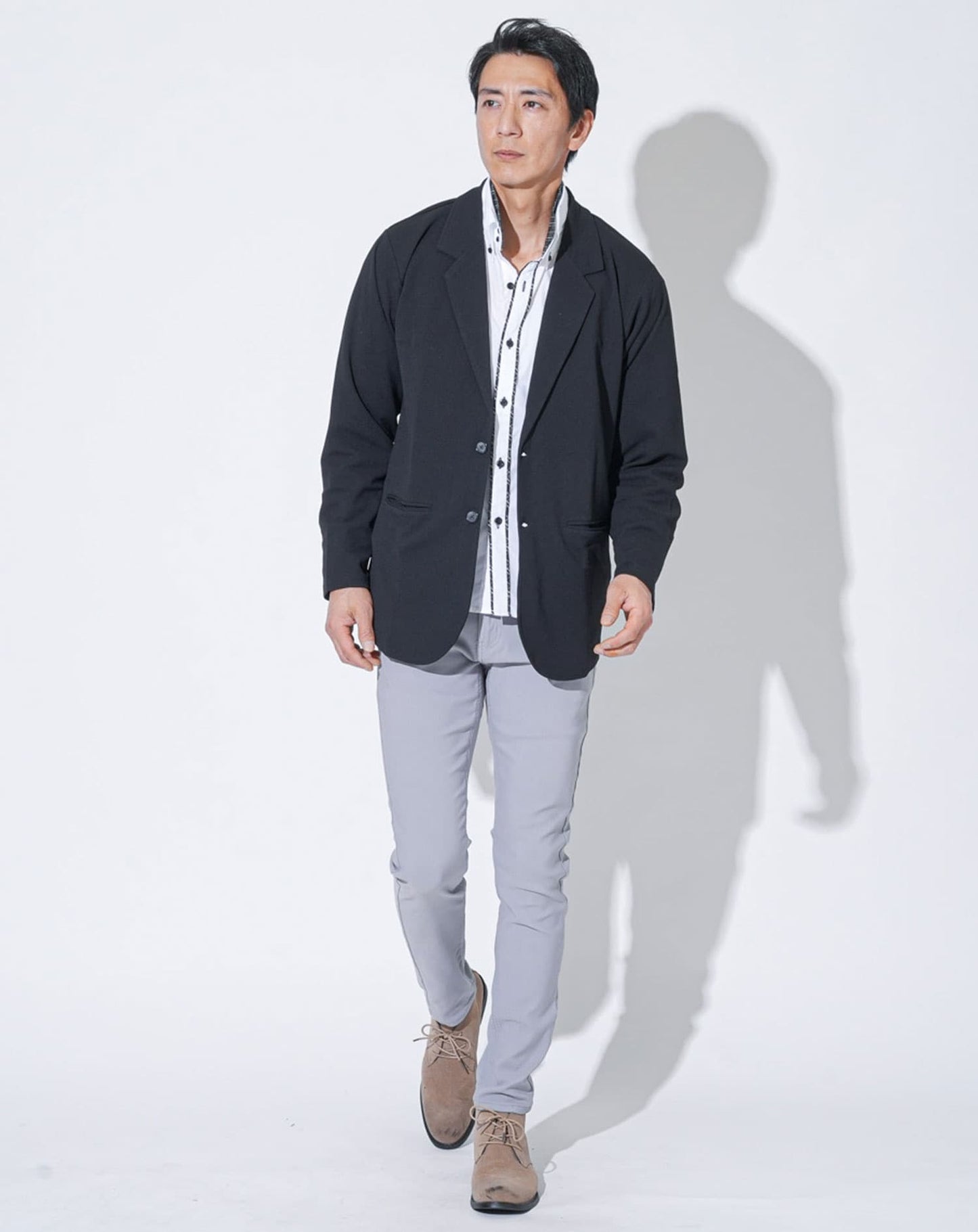 ストレッチカットテーラードジャケット