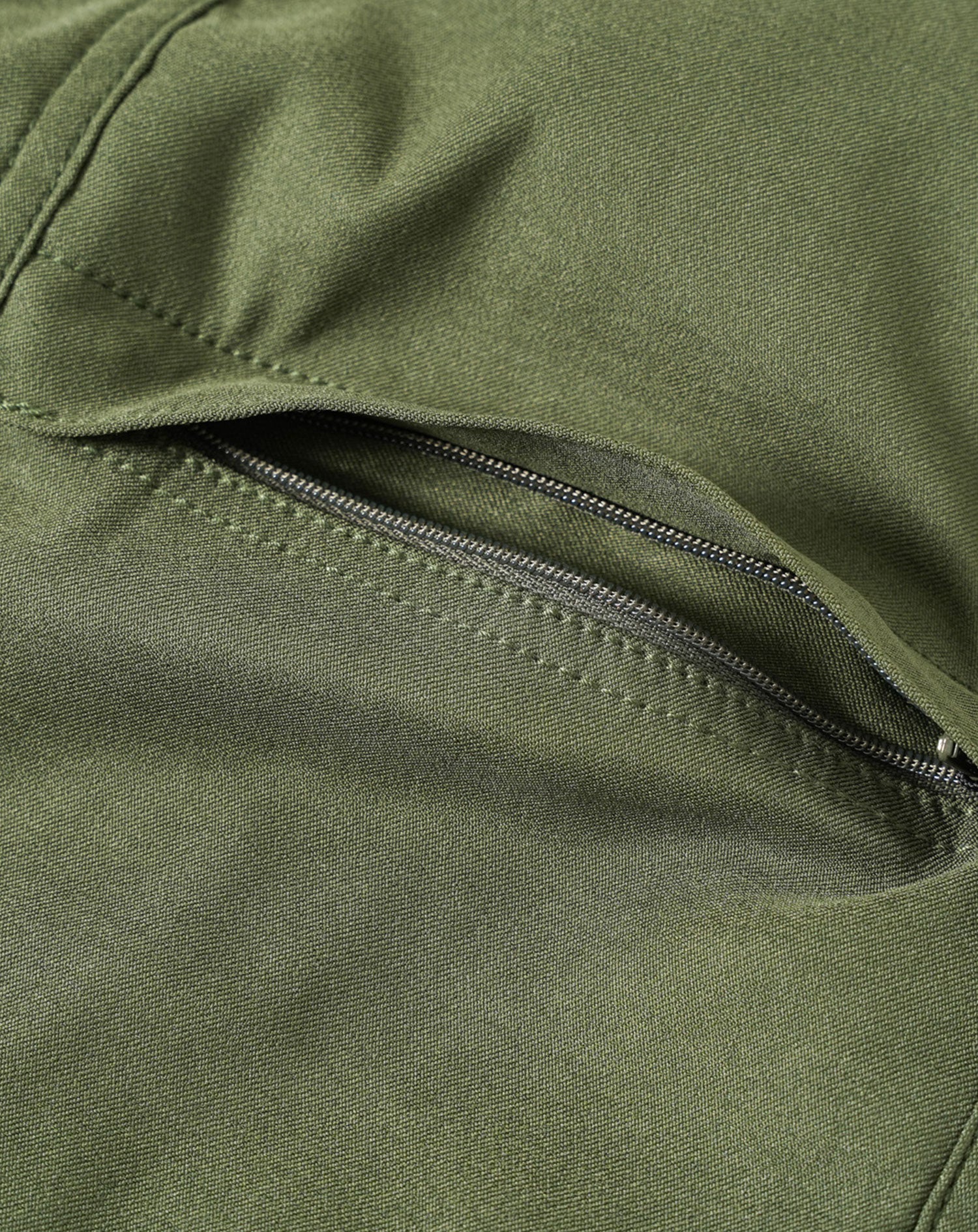 接触冷感ストレッチチノハーフカーゴパンツ