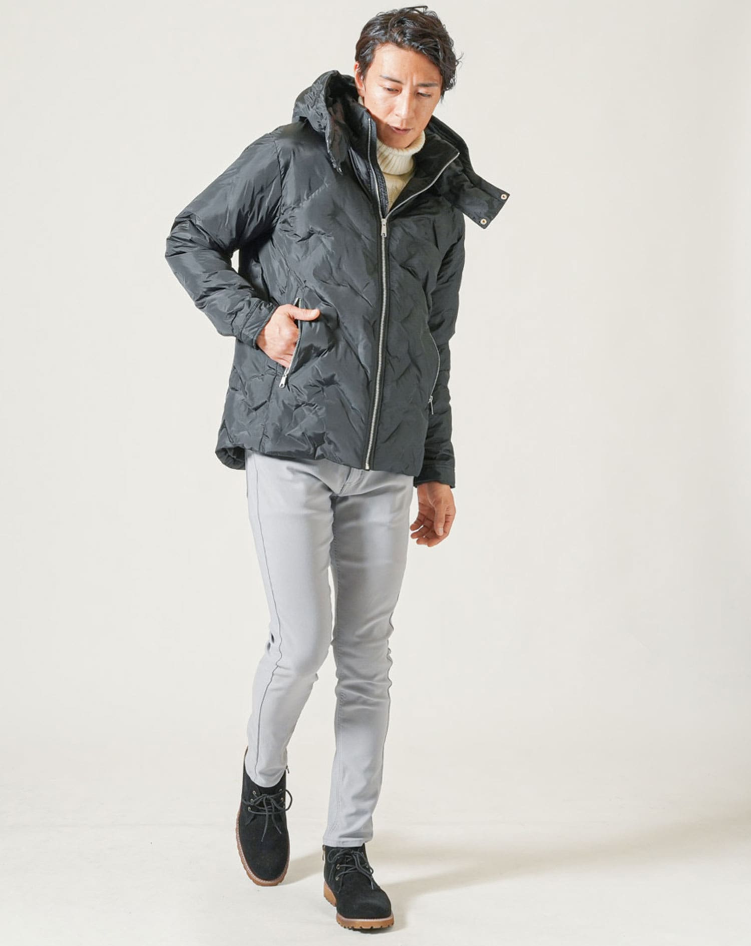 ダウンジャケット アウター メンズ 冬 高級 白 おしゃれ 人気 おすすめ