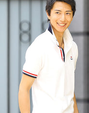 トリコロールデザイン襟裏配色半袖ポロシャツ