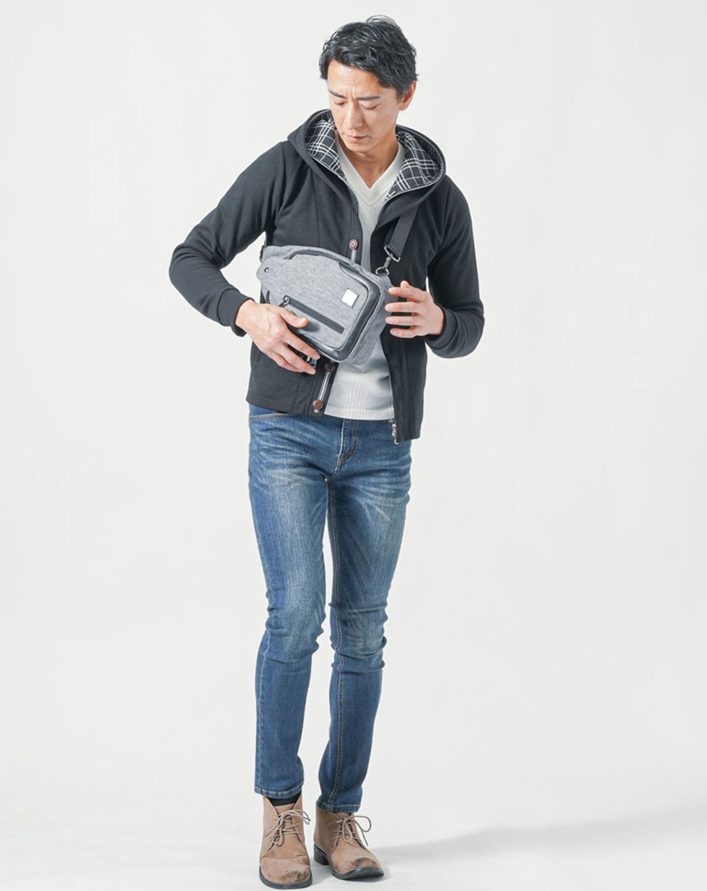 撥水加工斜めがけコンパクトボディバッグ