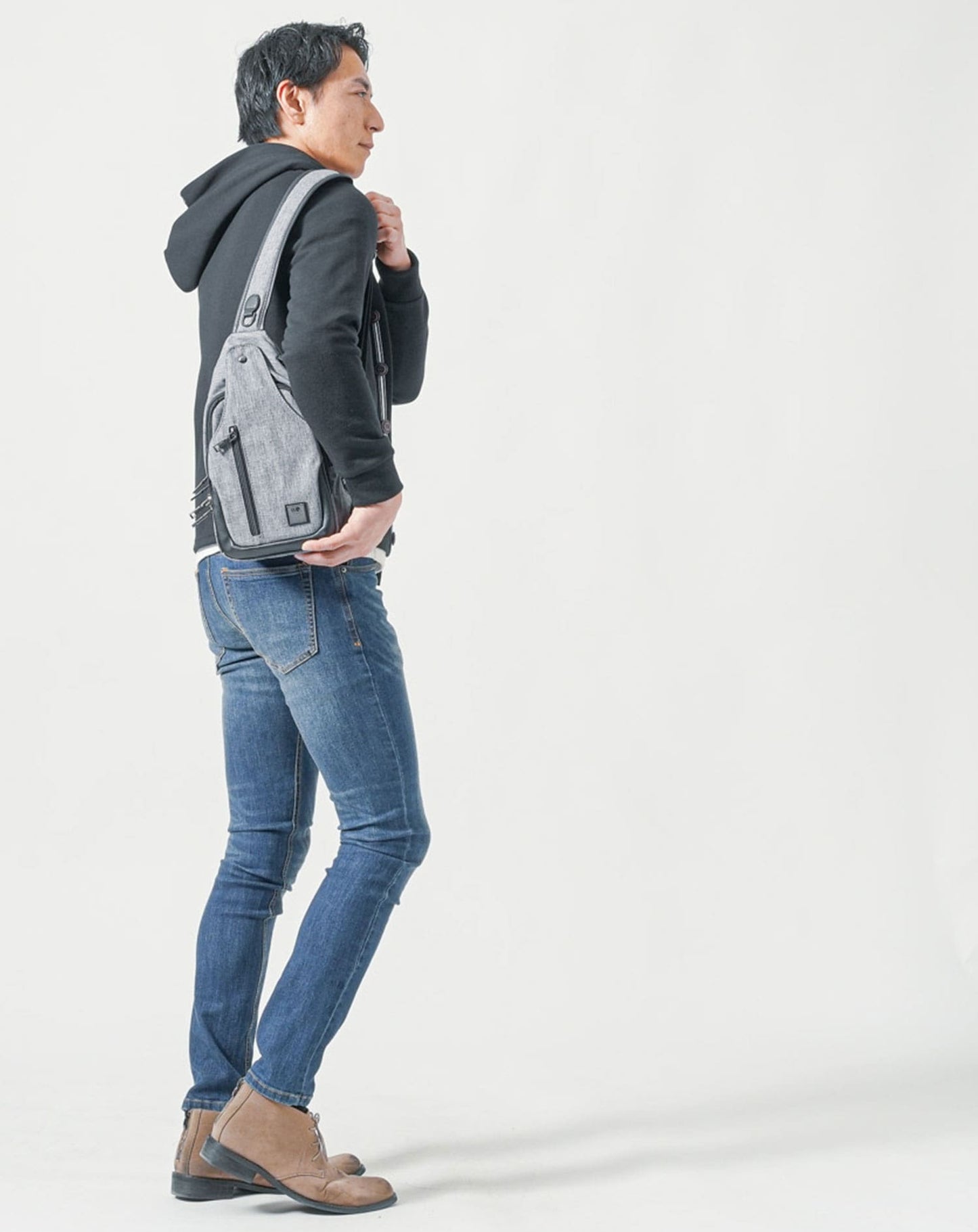 撥水加工斜めがけコンパクトボディバッグ