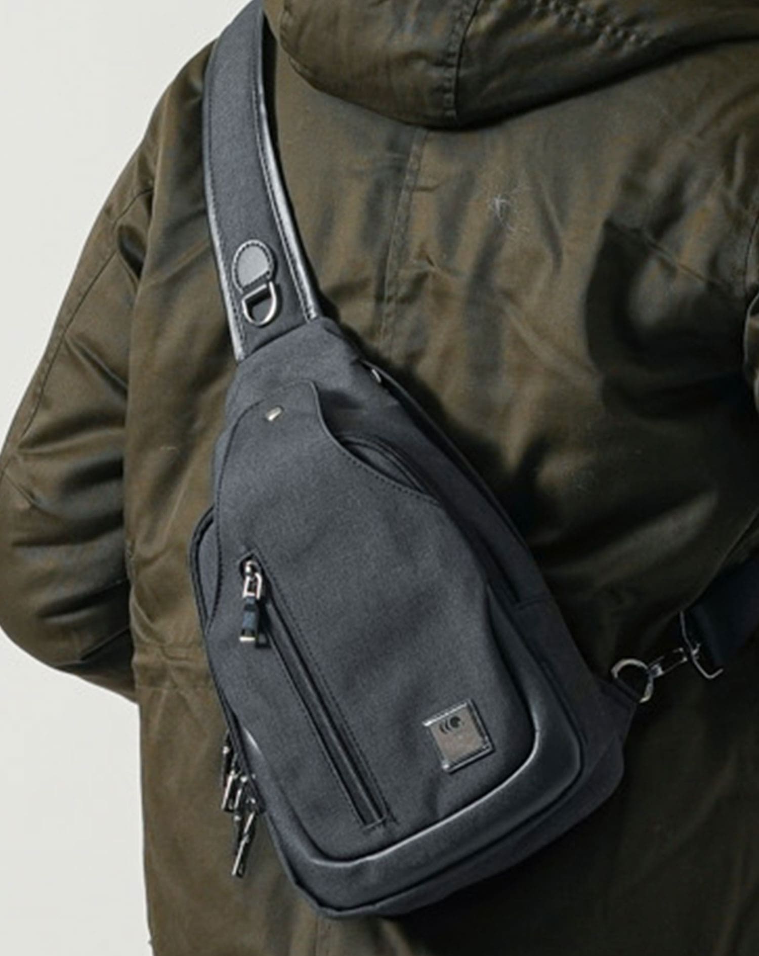 撥水加工斜めがけコンパクトボディバッグ ボディバッグ メンズ 撥水加工斜めがけコンパクトボディバッグ ボディバッグ メンズ