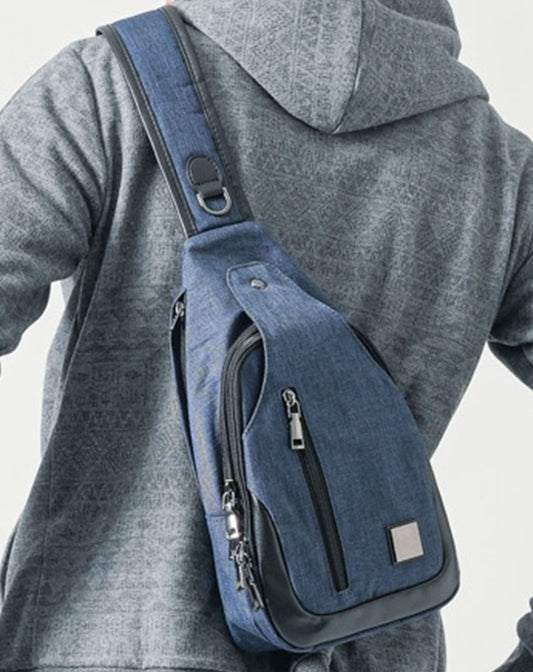 撥水加工斜めがけコンパクトボディバッグ