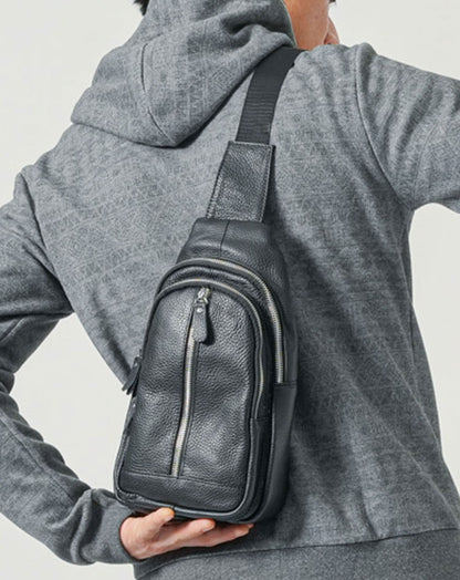 本革レザー縦型ボディバッグ