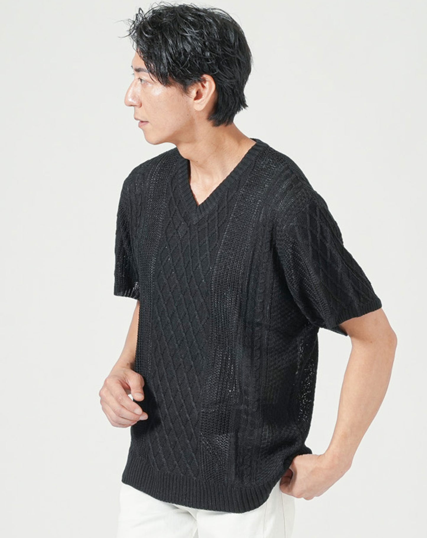 綿麻素材アラン編みⅤネック半袖サマーニット