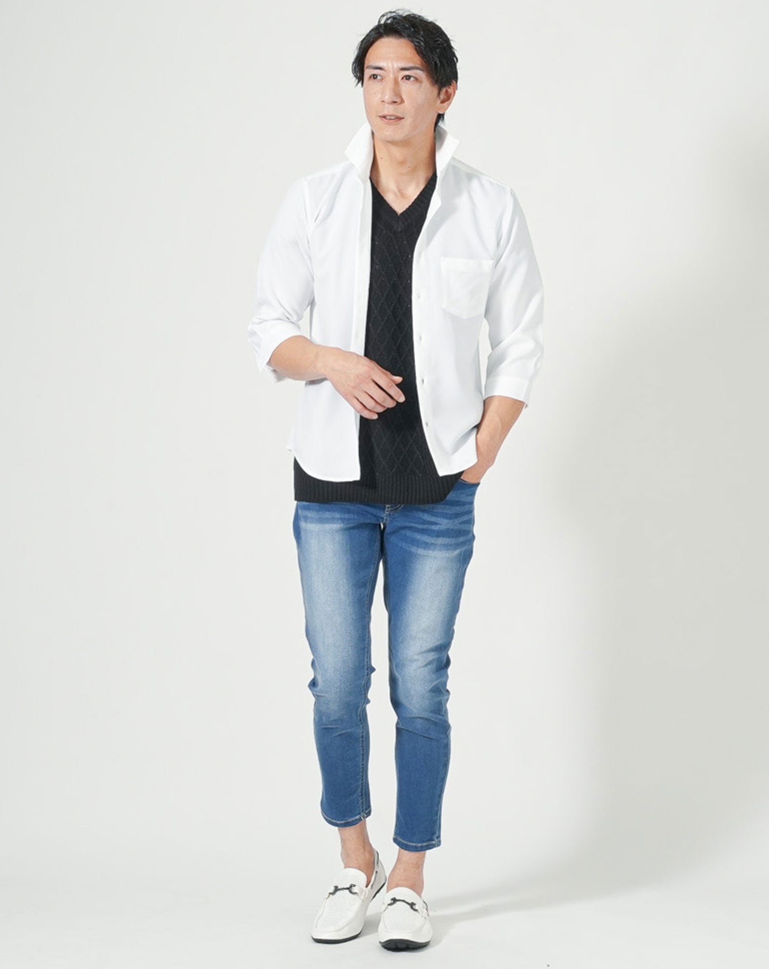 綿麻素材アラン編みⅤネック半袖サマーニット