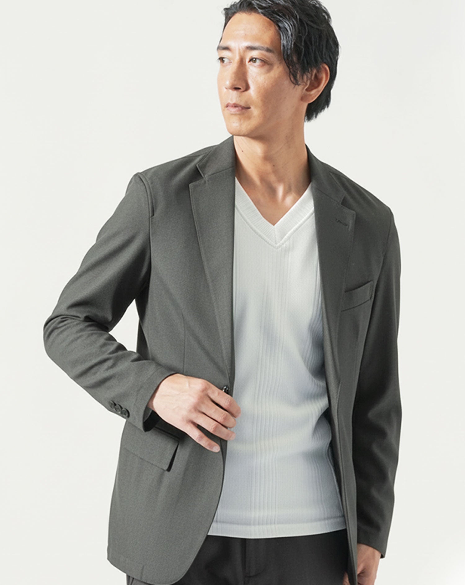 セットアップ 防シワ加工長袖テーラードジャケット×トラウザー