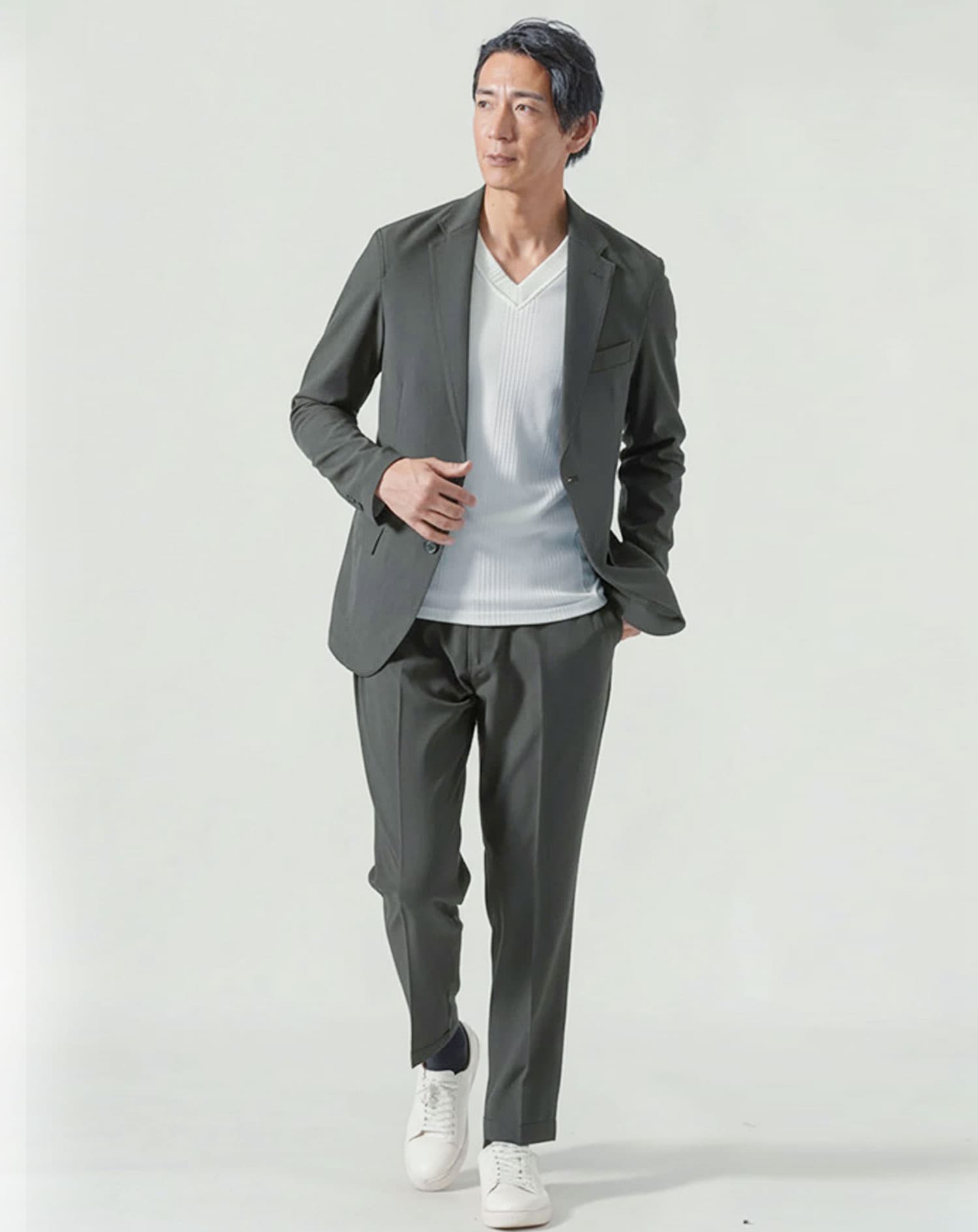 チャコール　H183cmW63kg 着用サイズ:Ｌ