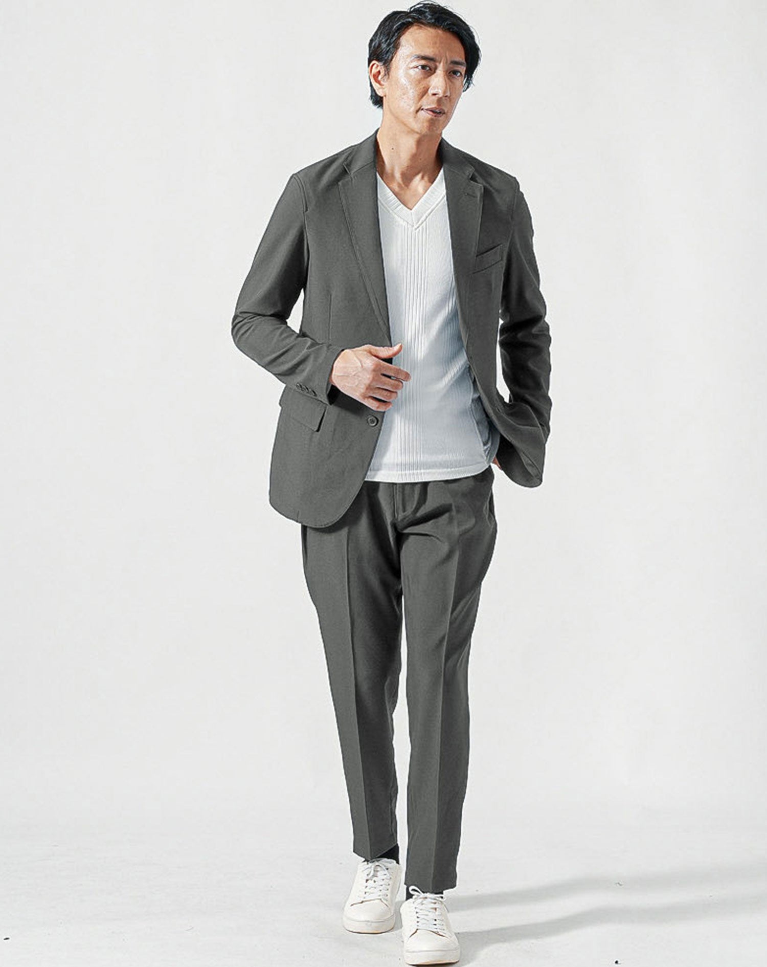 セットアップ 防シワ加工長袖テーラードジャケット×トラウザーパンツ