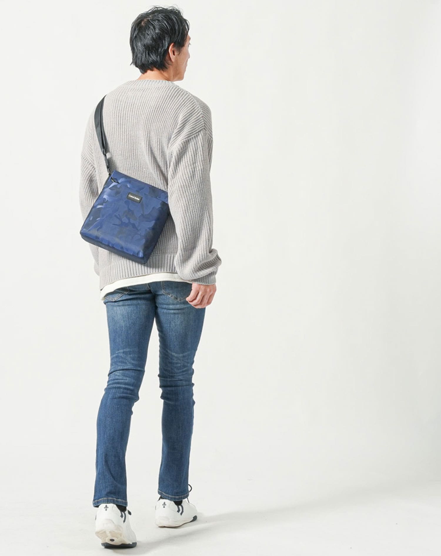 カモフラージュ柄ショルダーバッグ ショルダーバッグ メンズ おしゃれ