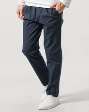 スーパーストレッチテーパードイージーチノパンツ