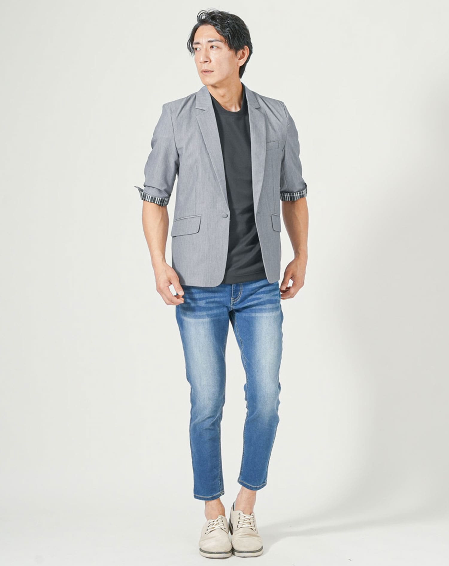 ブラック　H183cmW63kg 着用サイズ:Ｌ