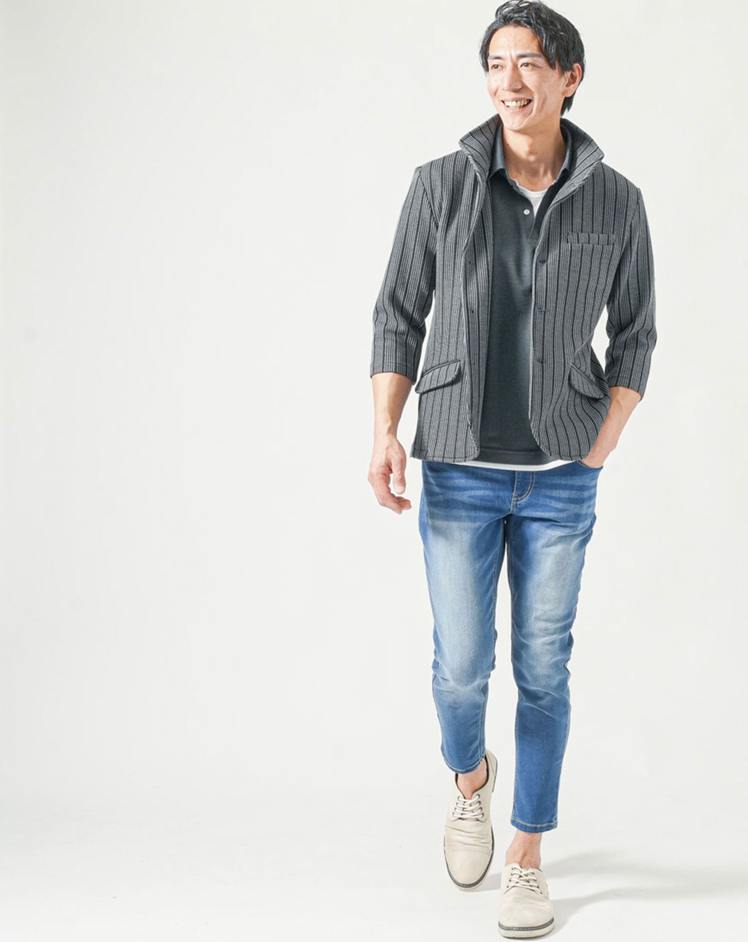 ブラック　H183cmW63kg 着用サイズ:Ｌ