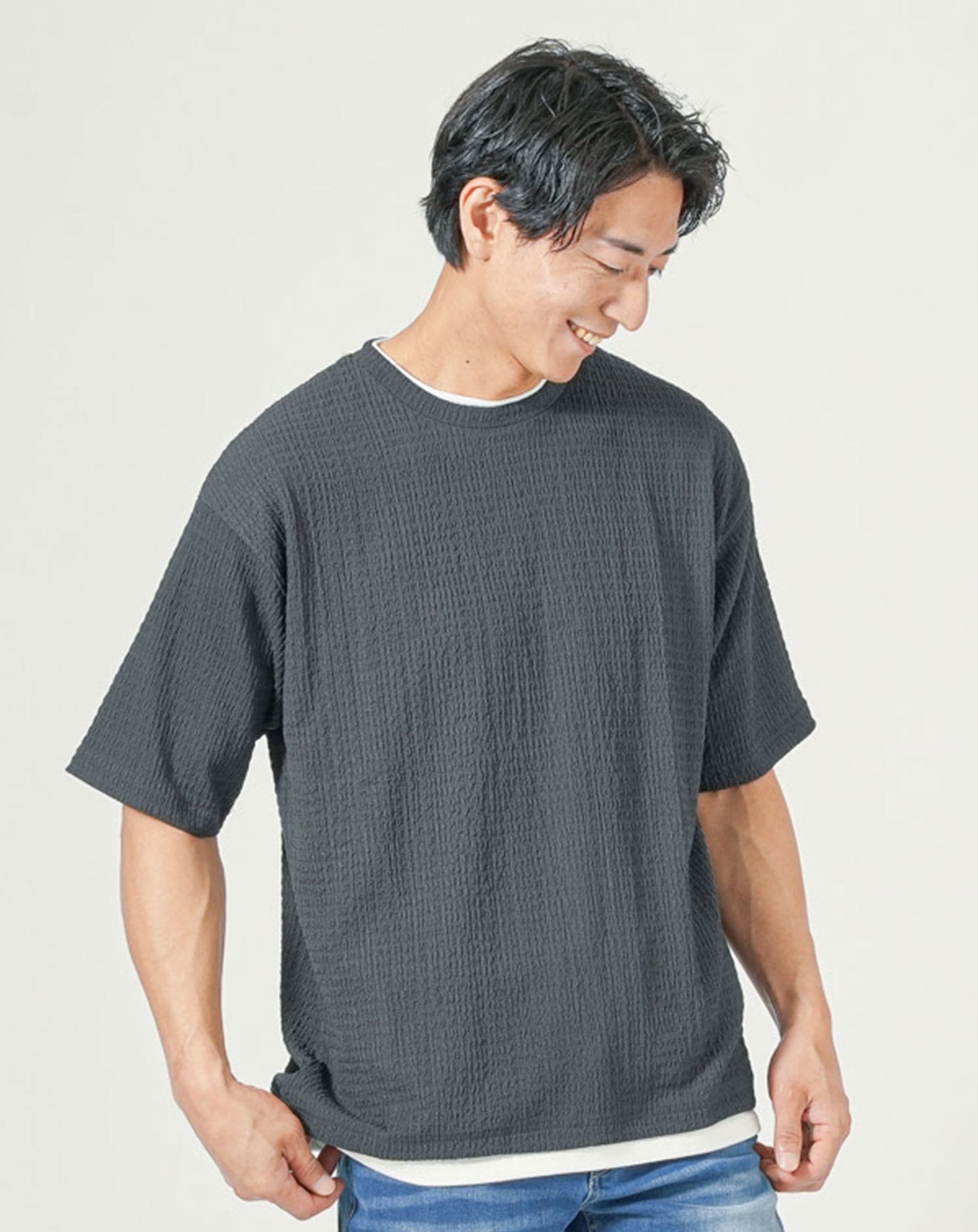チャコールグレー　H183cmW63kg 着用サイズ:Ｌ