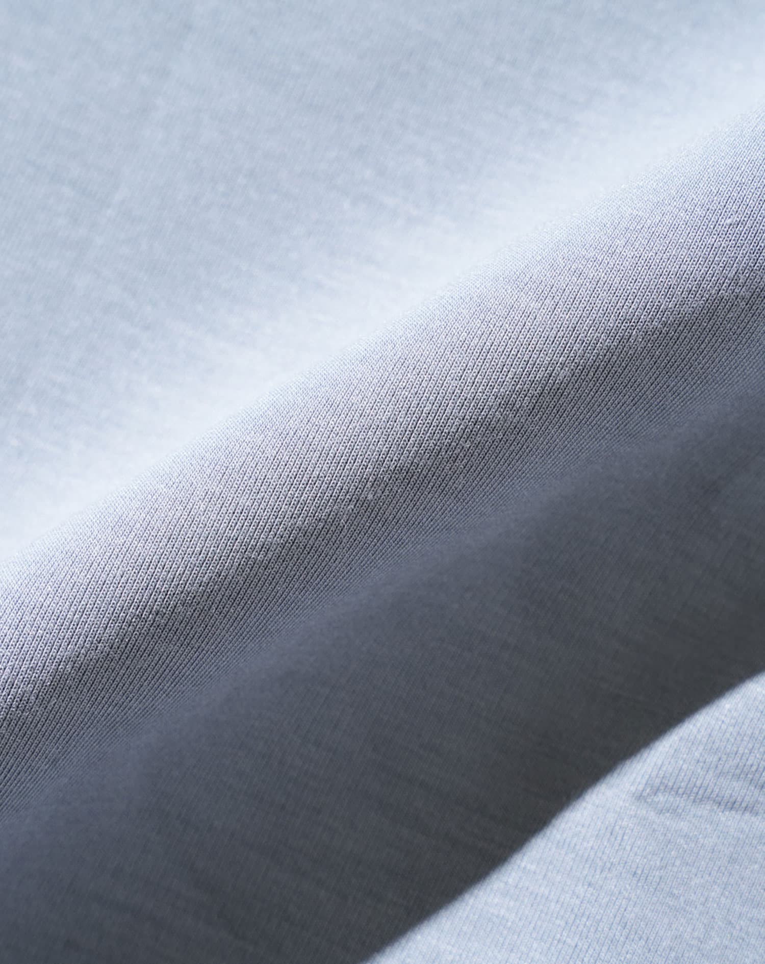 ゆったり長袖プルオーバーパーカー