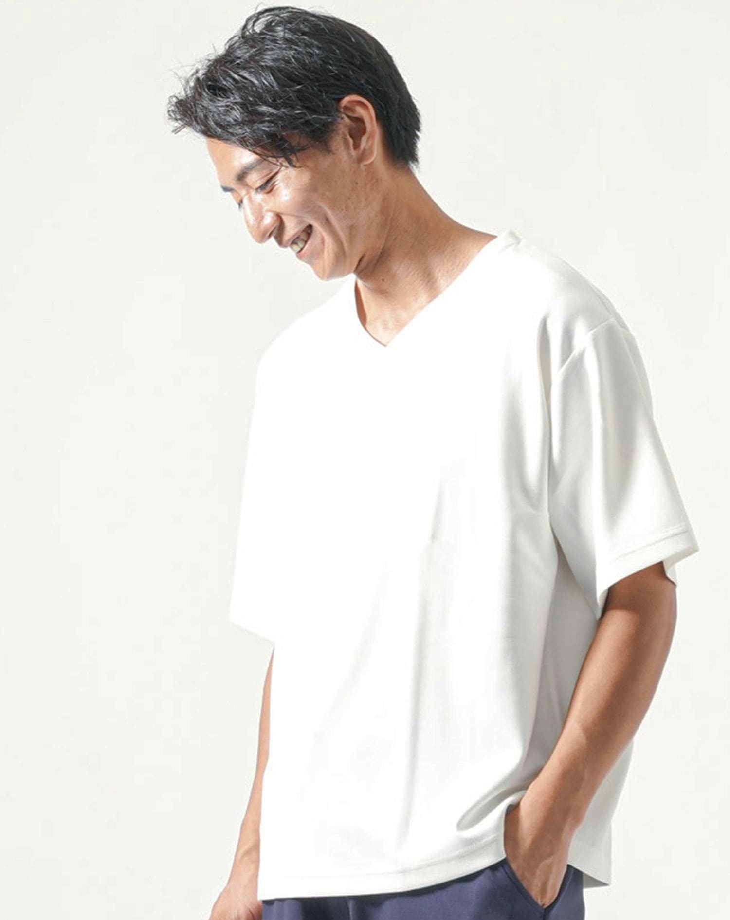 セットアップ 接触冷感オーバーサイズ半袖VネックTシャツ×ハーフパンツ