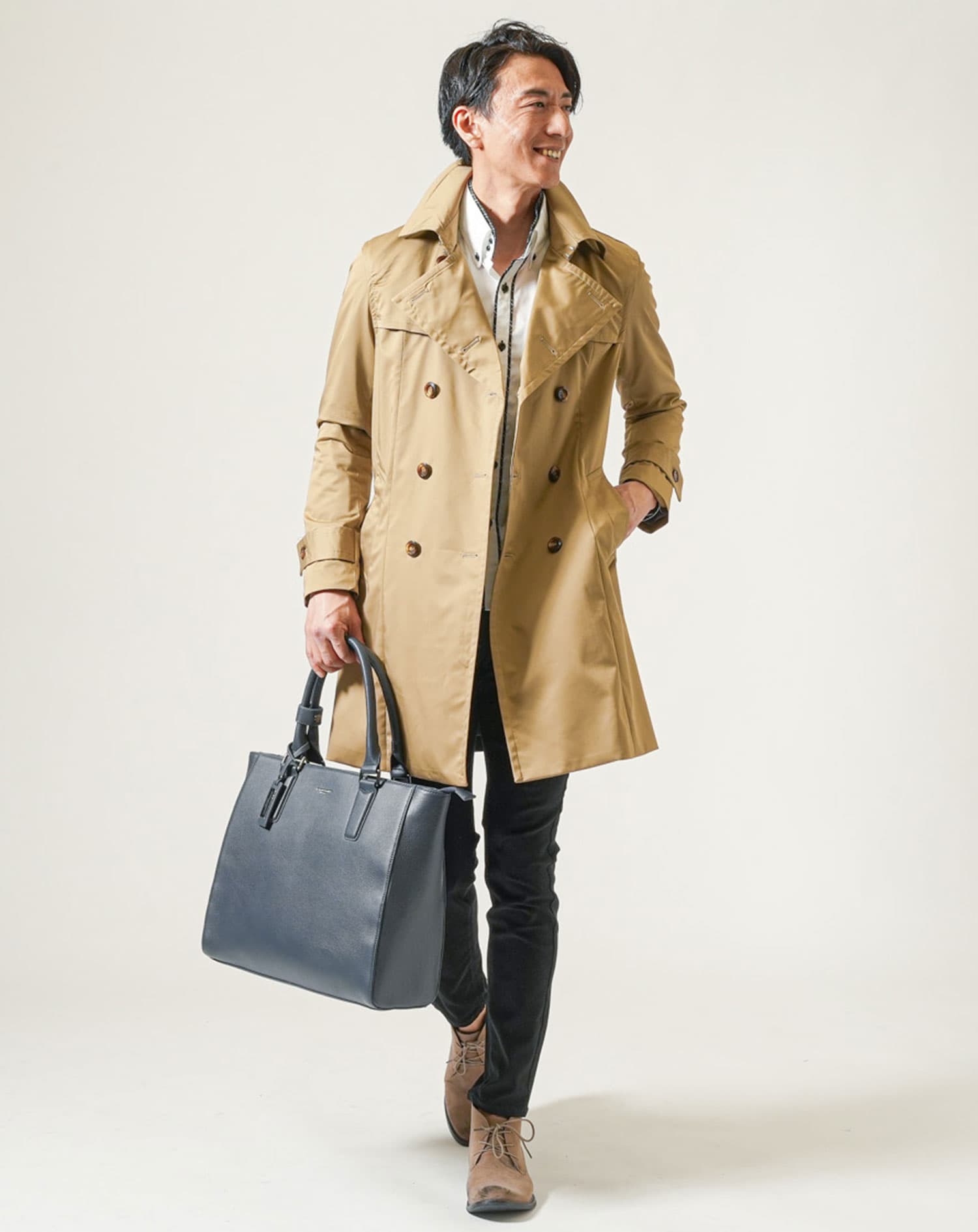 キャサリン ハムネット ロンドン(KATHARINE HAMNETT LONDON)シュリンクタイプレザーファスナー付きトートバッグ