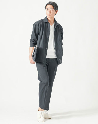 セットアップ　ブレサブルクール長袖シャツアウター×テーパードトラウザーパンツ