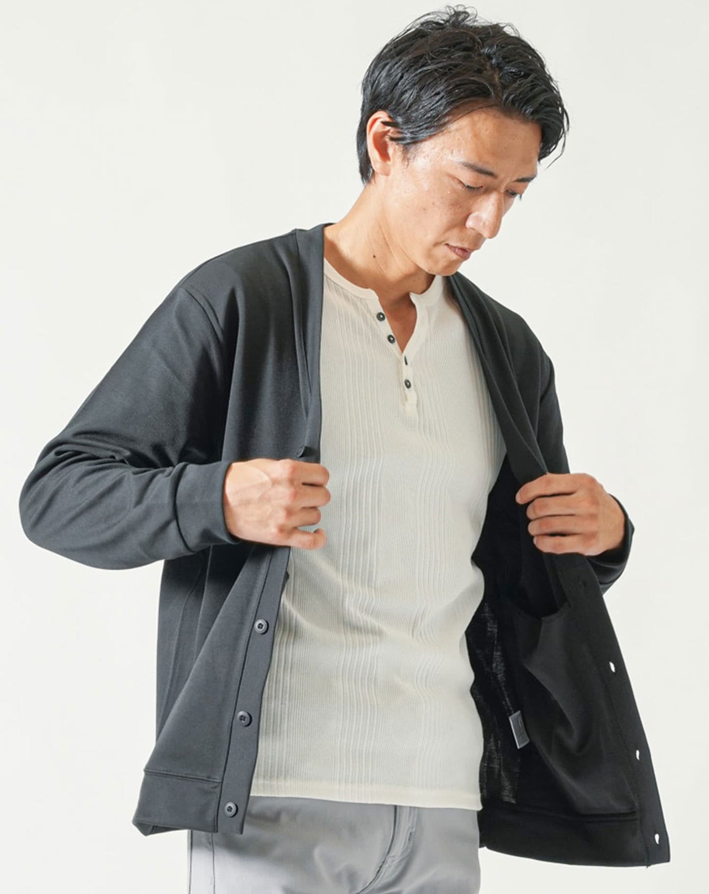 なめらか肌触りスムース長袖カーディガン