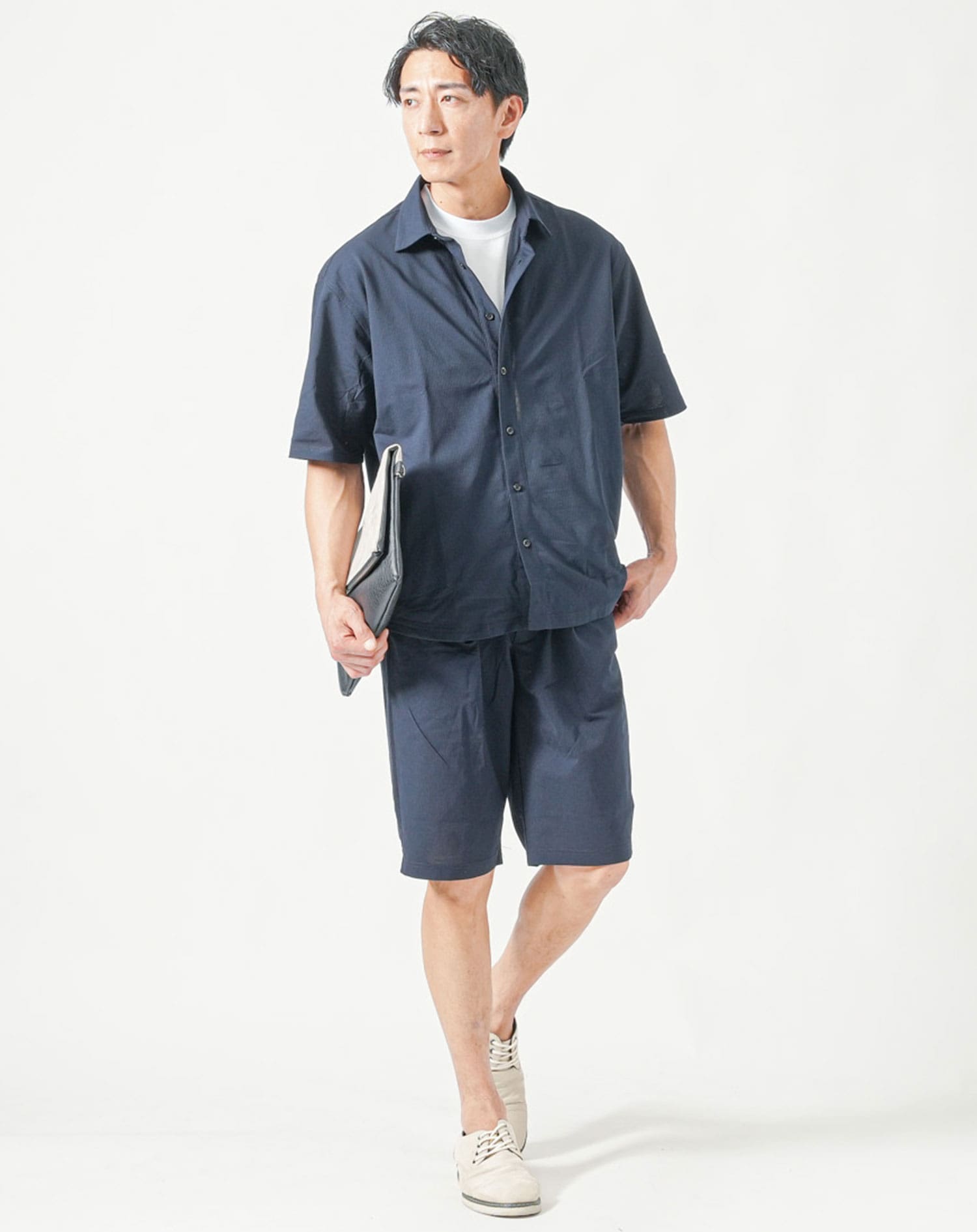 涼しいストレッチハーフパンツ メンズ薄手細身 おしゃれ夏用 ｜ メンズ