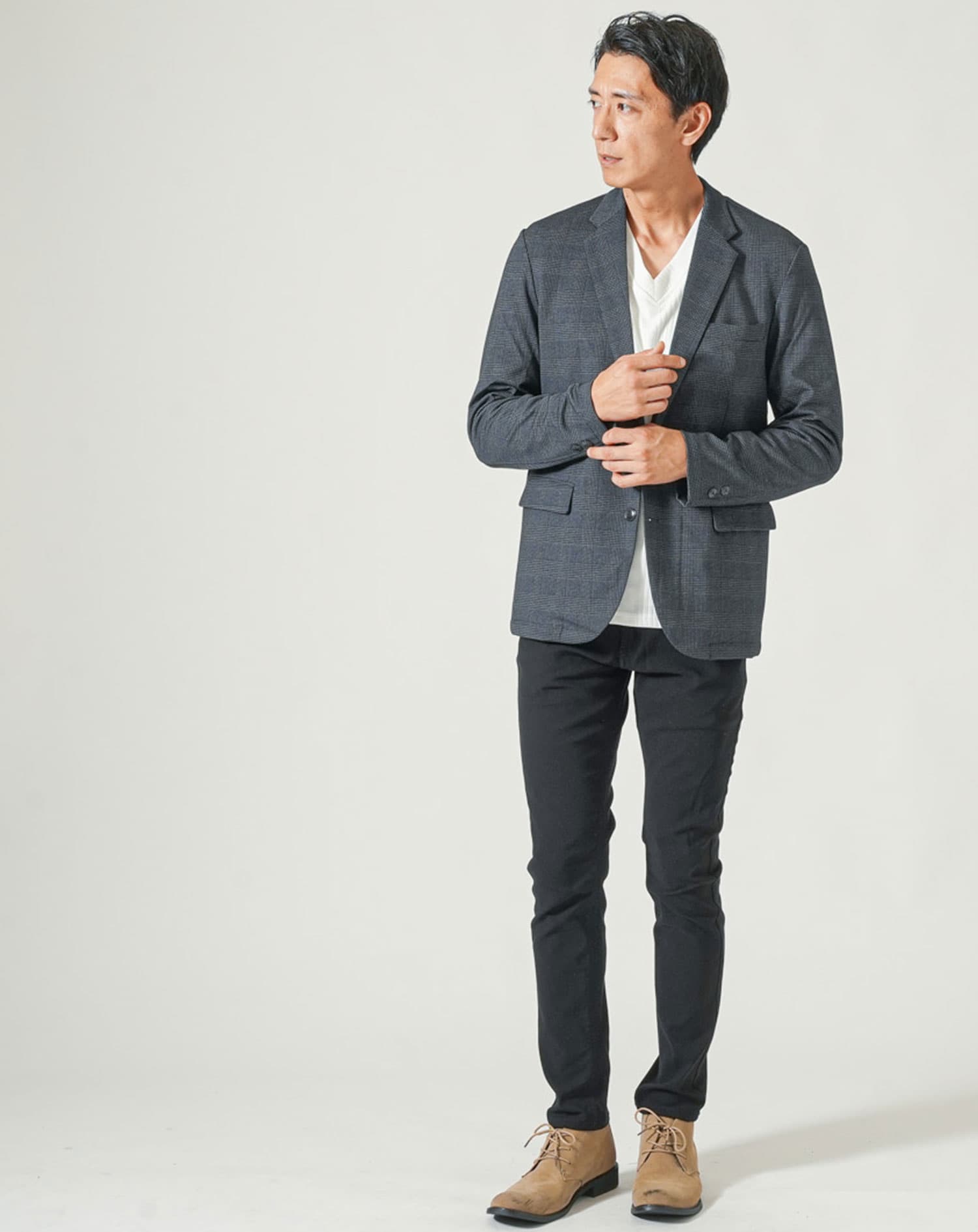 なめらか素材スリム見え長袖テーラードジャケット