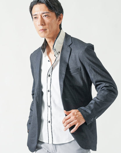 なめらか素材スリム見え長袖テーラードジャケット