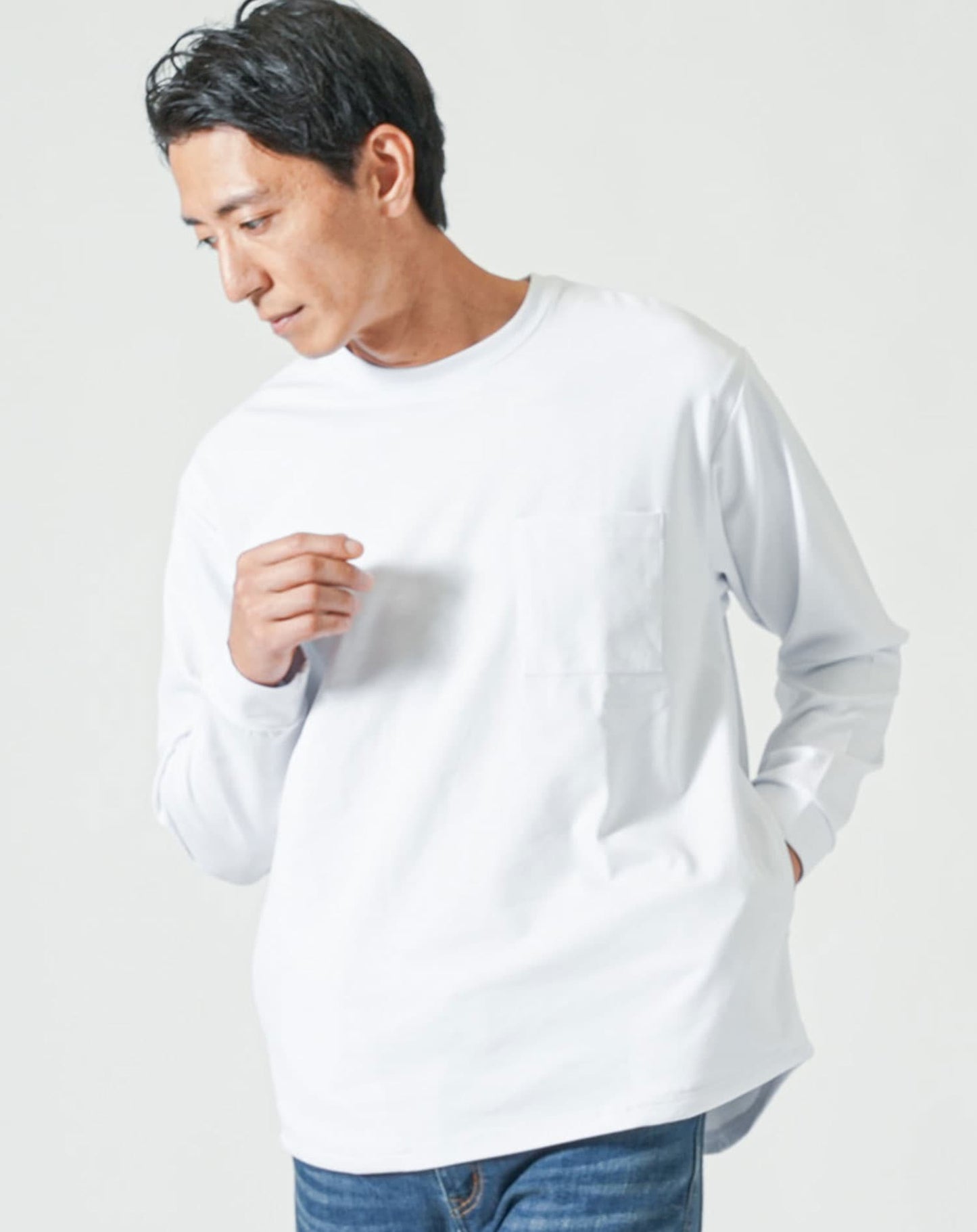 ドレスポンチポケ付き長袖アウターTシャツ