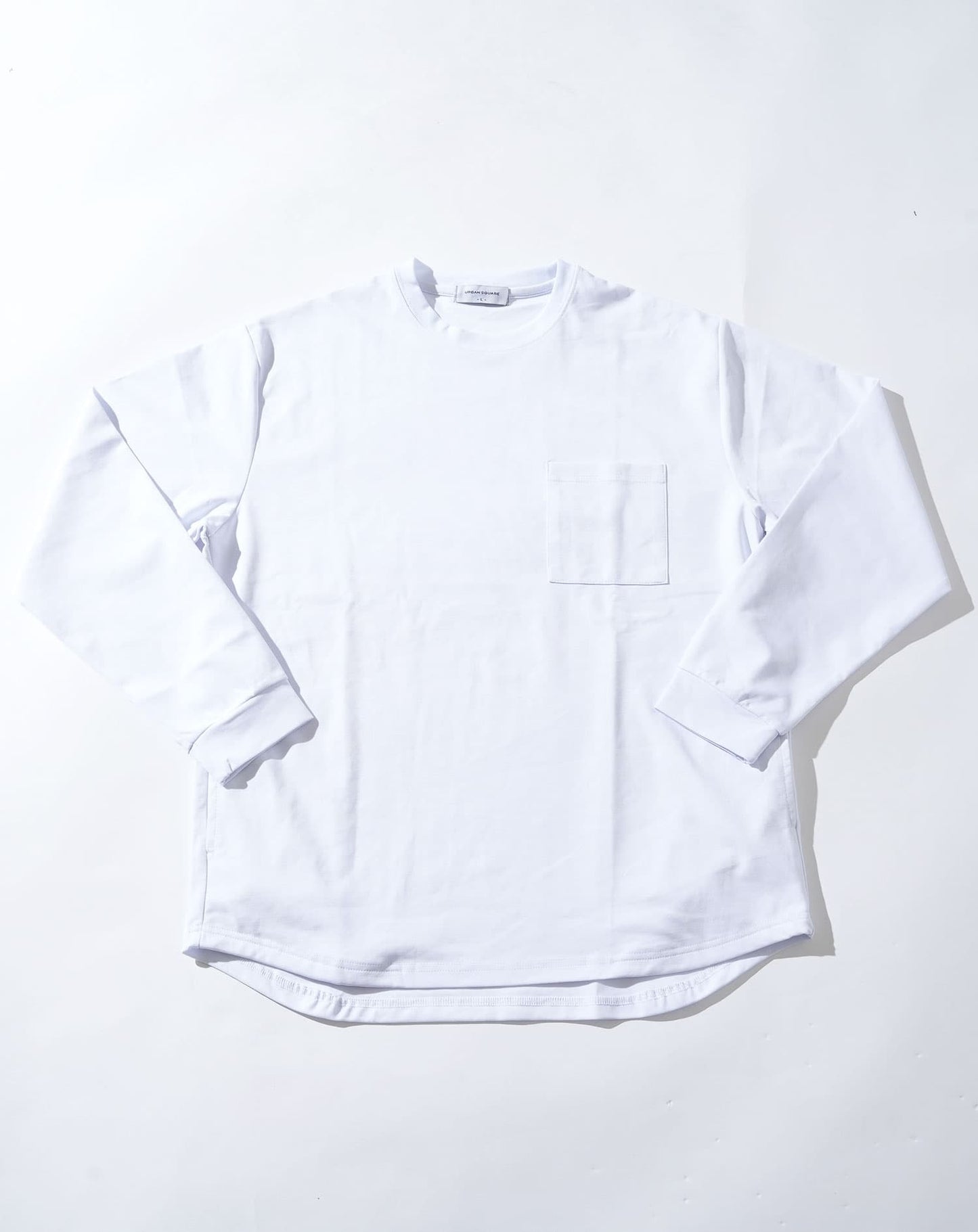 ドレスポンチポケ付き長袖アウターTシャツ