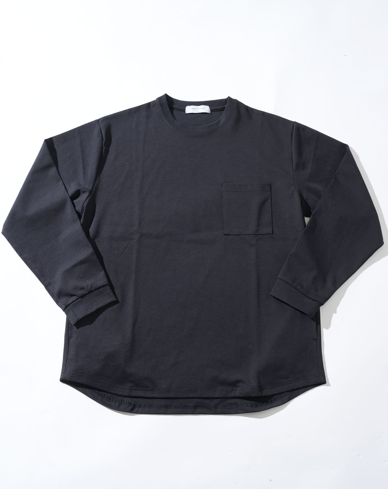 ドレスポンチポケ付き長袖アウターTシャツ