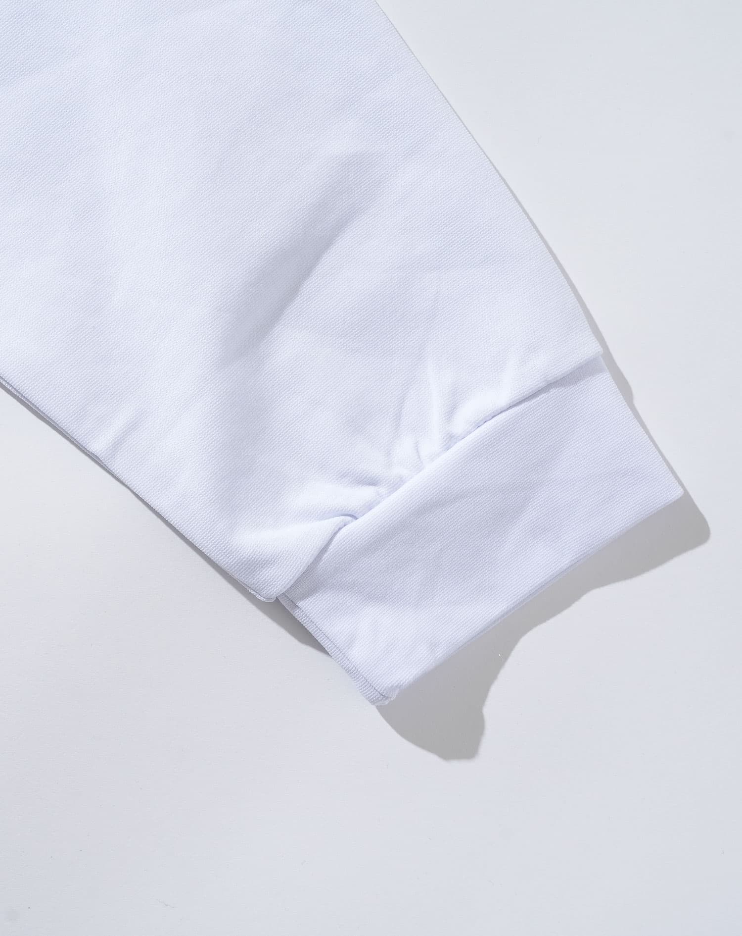 ドレスポンチポケ付き長袖アウターTシャツ