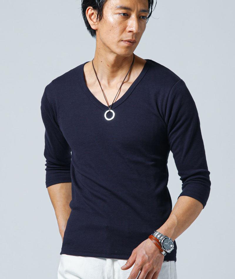 スリムに見えるフライス素材Vネック7分袖Tシャツ