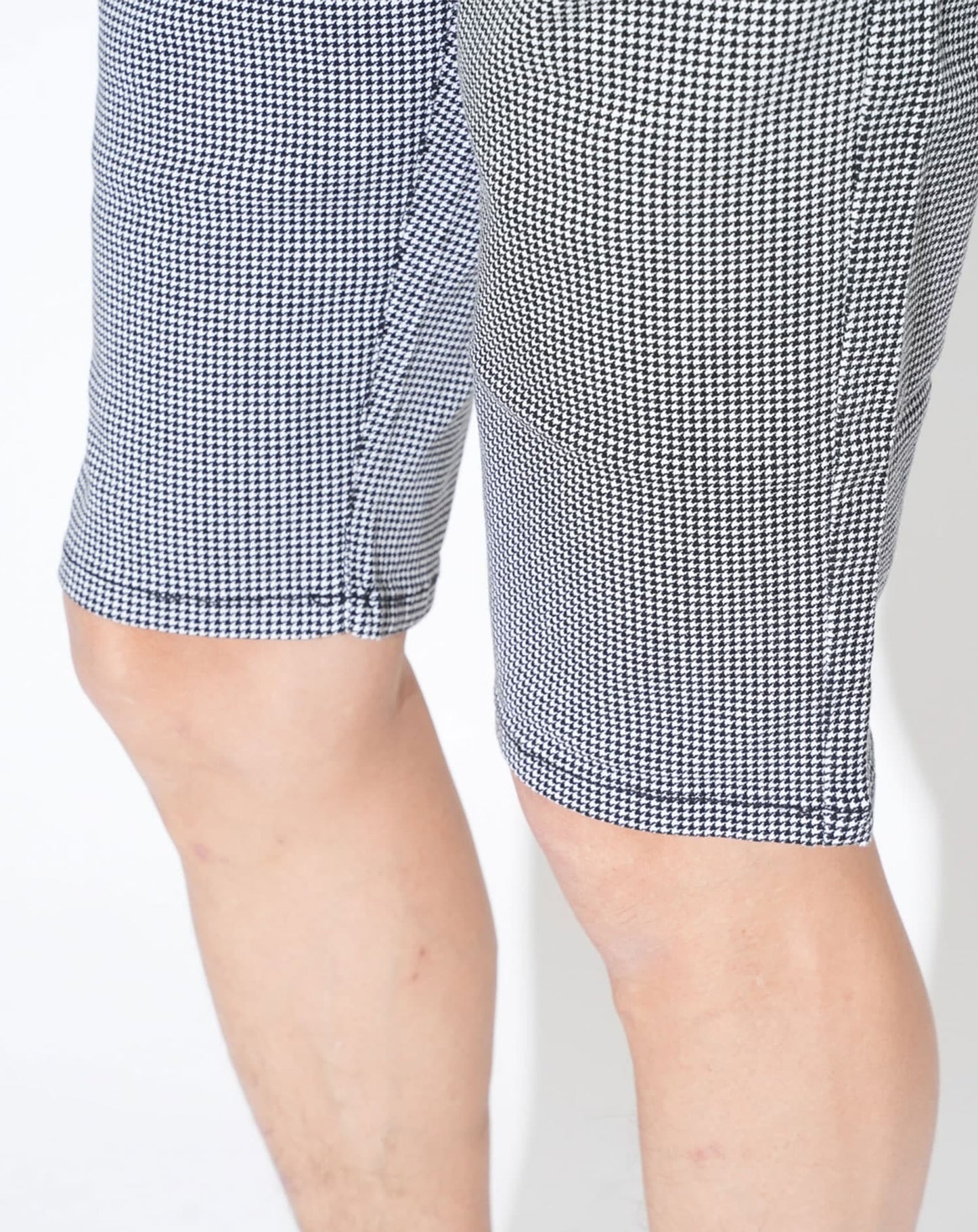 超伸縮スーパーストレッチハーフパンツ