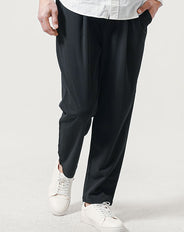 タック入り梨地ストレッチイージーパンツ