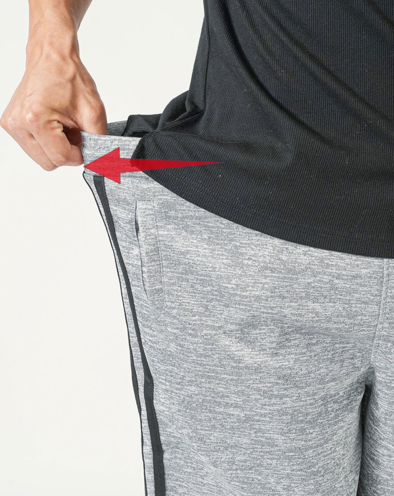 杢グレー×ブラック　H183cmW63kg 着用サイズ:Ｌ