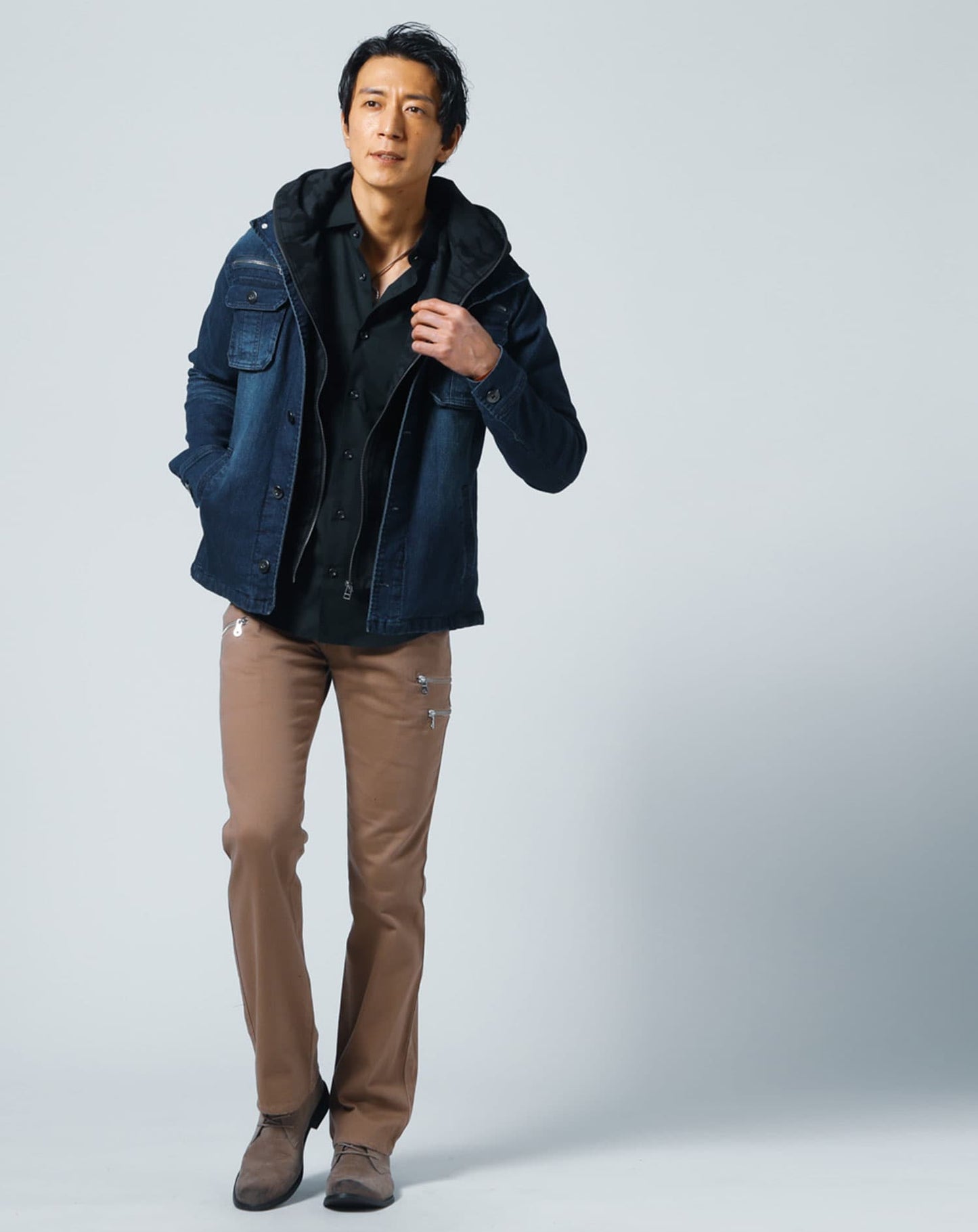 日本製ホリゾンタルカラー無地・長袖スリムフィットシャツ