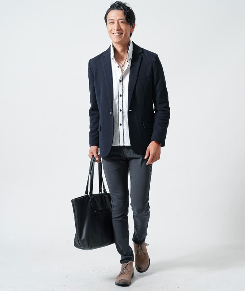 動きやすいストレッチ素材スキニーチノパンツ(チャコール)