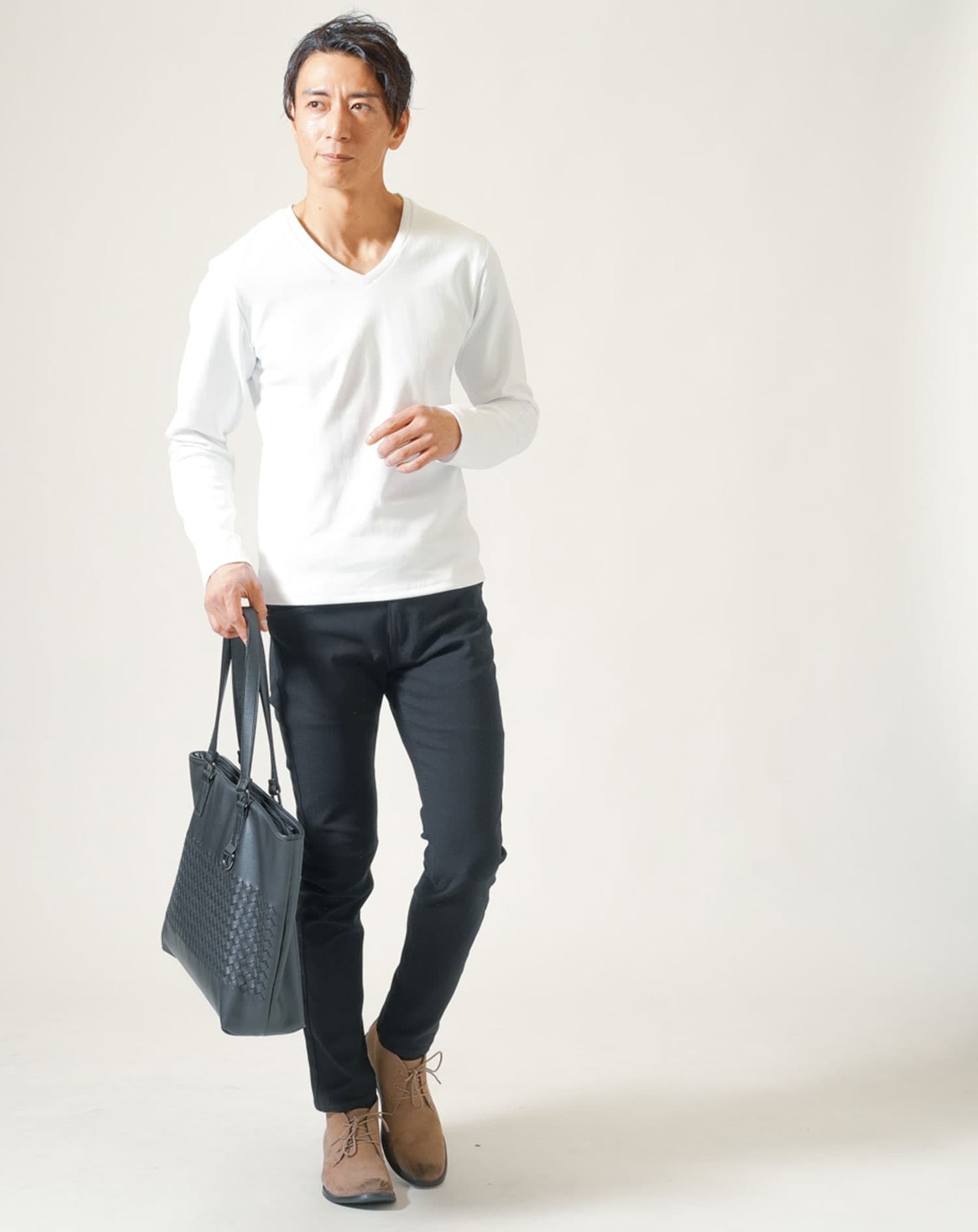 厚手生地スリムフィットストレッチ長袖VネックTシャツ