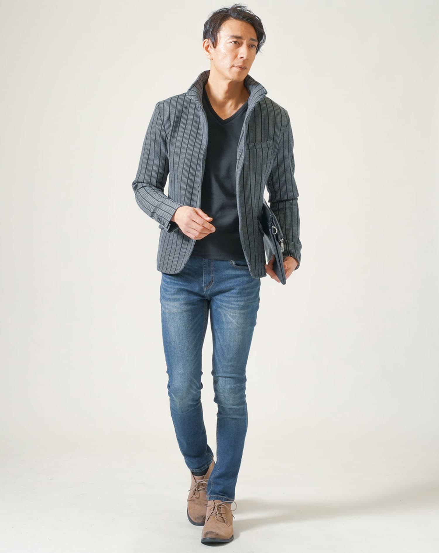 厚手生地スリムフィットストレッチ長袖VネックTシャツ