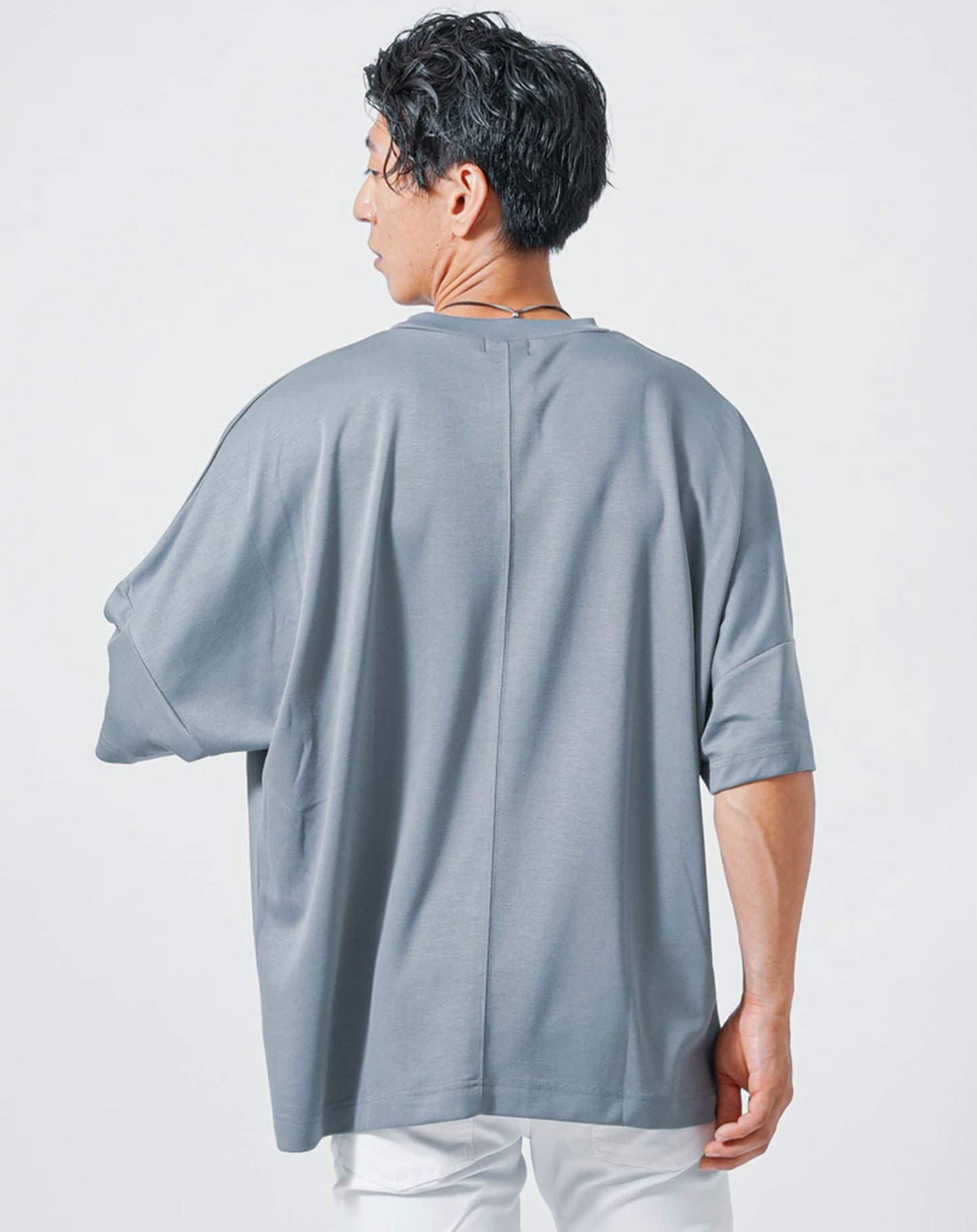 大人のゆったりTシャツ