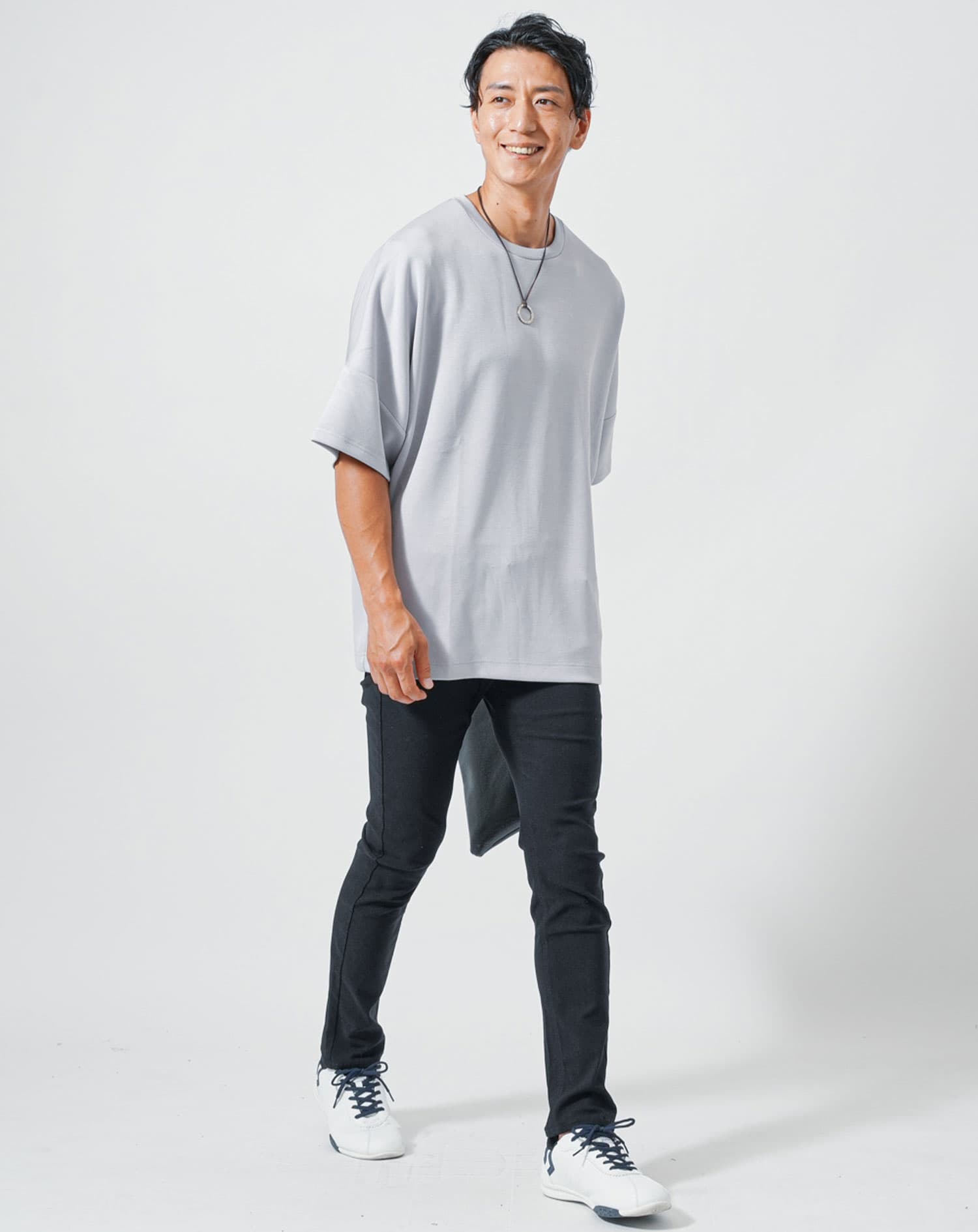 大人のゆったりTシャツ