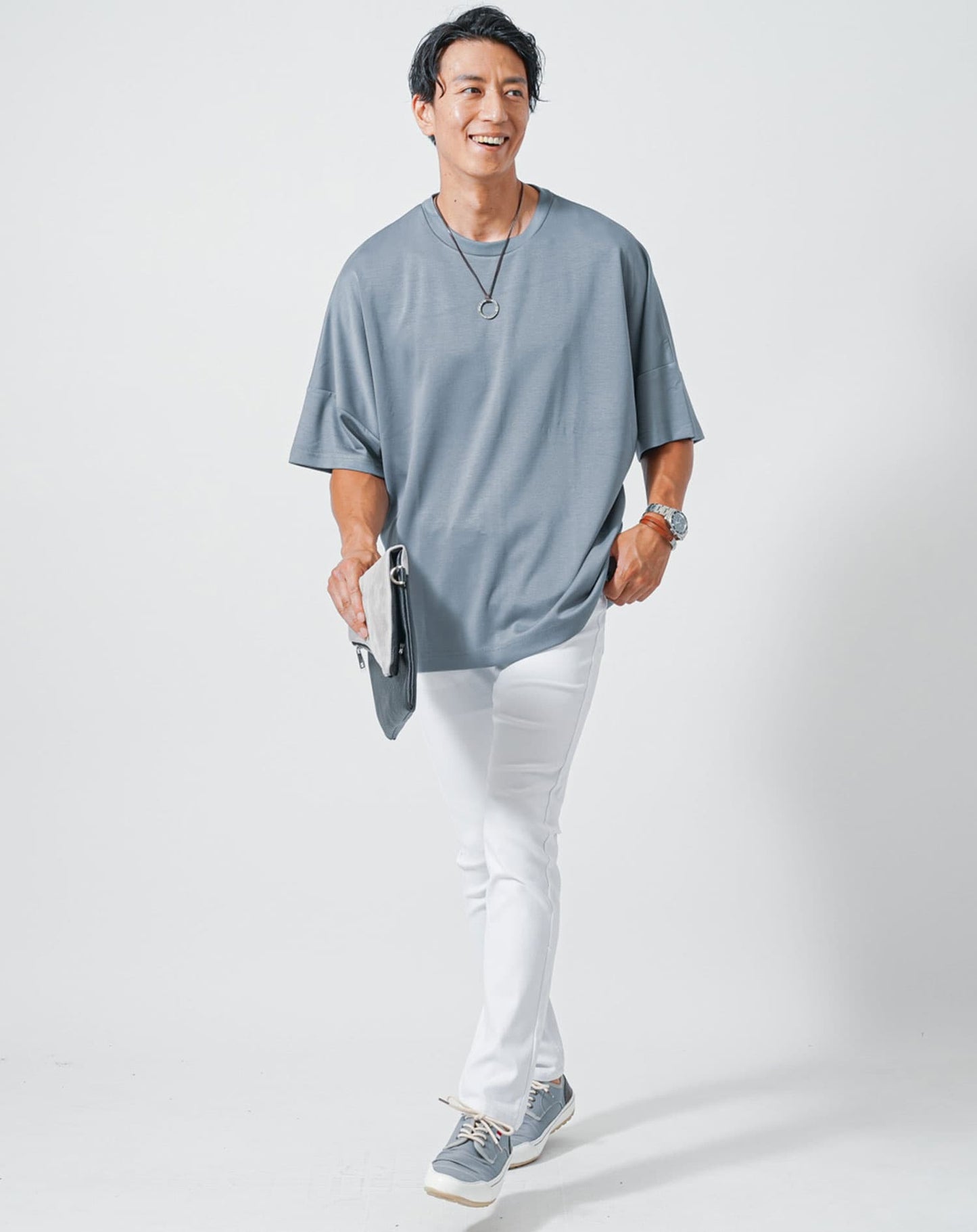 大人のゆったりTシャツ