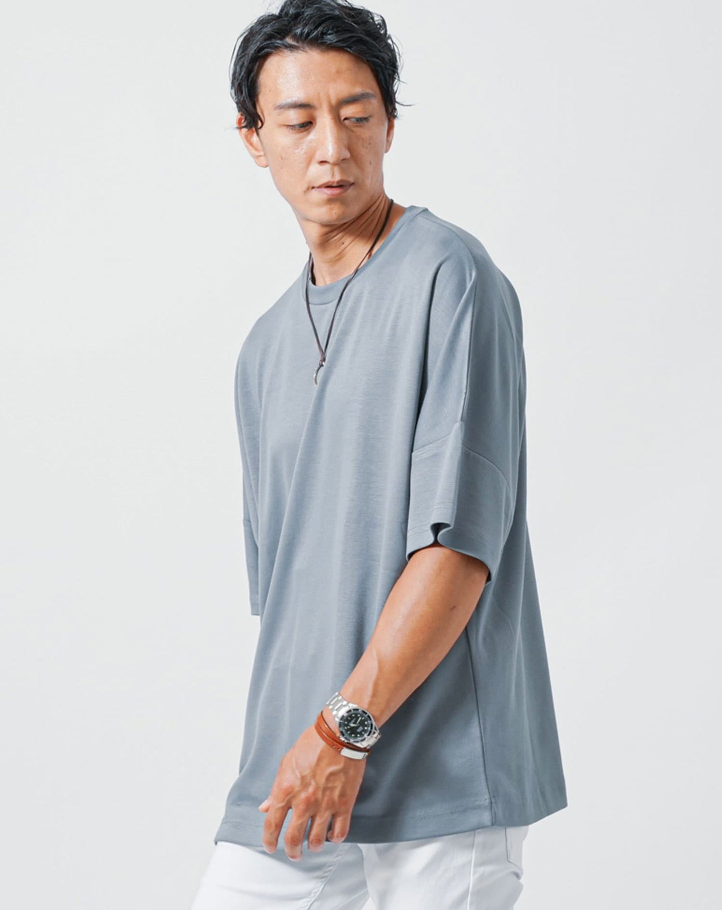 大人のゆったりTシャツ