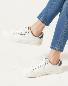 PUレザー配色切り替えレースアップローカットスニーカー