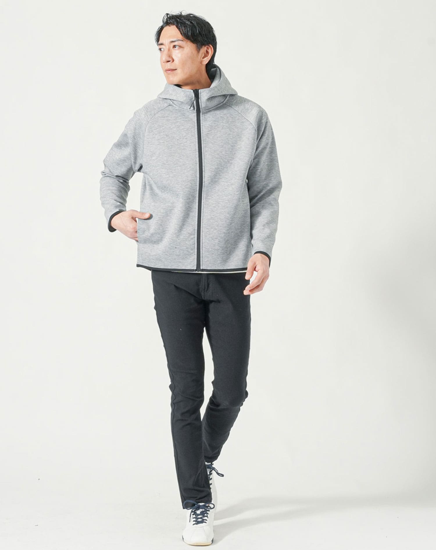 ダンボールニット素材ジップアップ長袖ストレッチパーカー